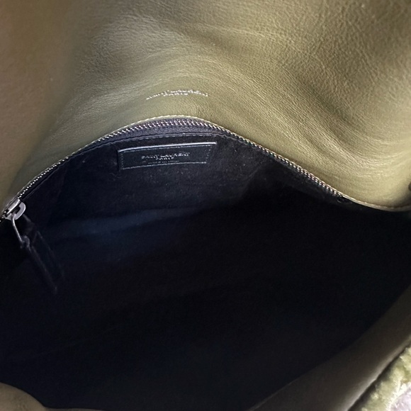 YSL Velvet Loulou Puffer - Picture 7 of 11